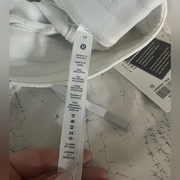 🍋NWT Lululemon Warm Down Jogger - Picture 8 of 9